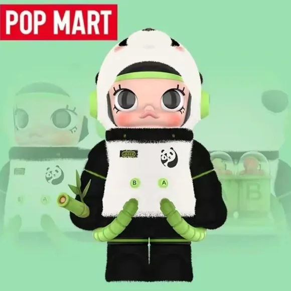 NIB MEGA SPACE MOLLY 400% PANDA - Picture 6 of 10